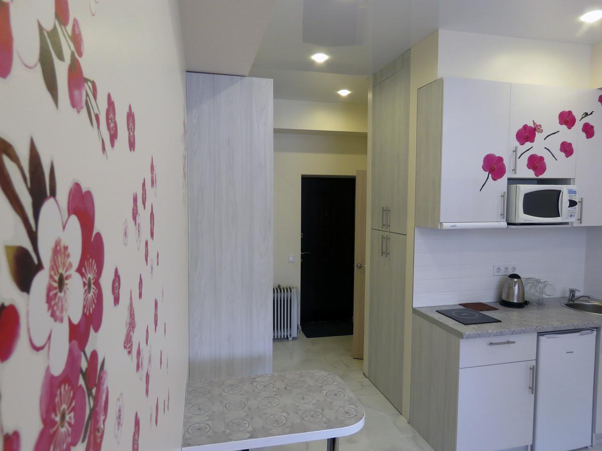 Korolenko Apartment Kharkiv Bagian luar foto