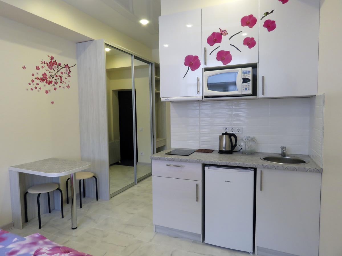 Korolenko Apartment Kharkiv Bagian luar foto