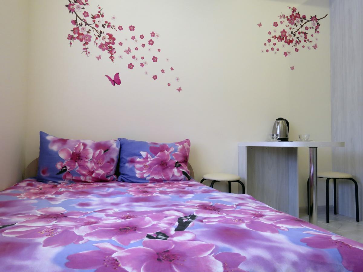 Korolenko Apartment Kharkiv Bagian luar foto